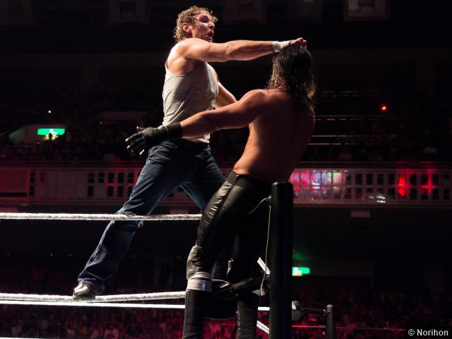 Wwe 110714 Dean Ambrose Seth Rollins Ropes
