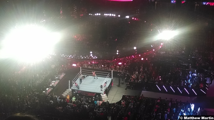 Raw Crowd After Mania 32