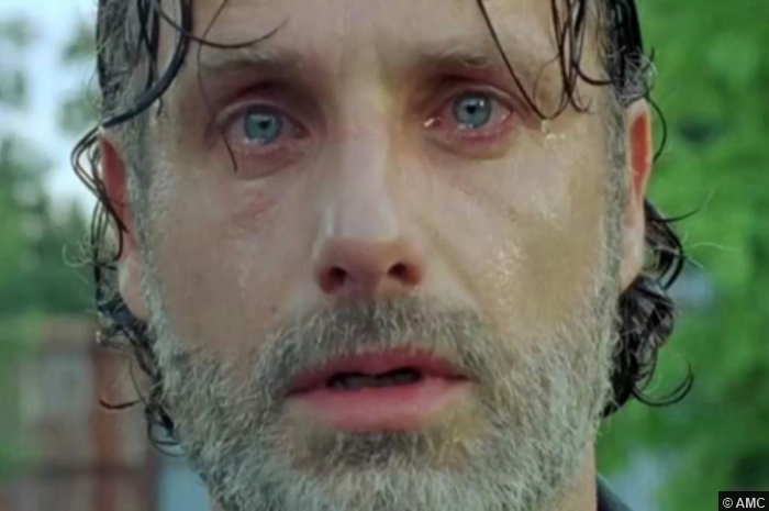 Walking Dead S8 Andrew Lincoln Rick Grimes Sad Cry Flashforward
