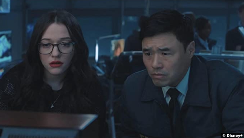 Wandavision S01e04 Kat Dennings and Randall Park as Darcy Lewis and Jimmy Woo