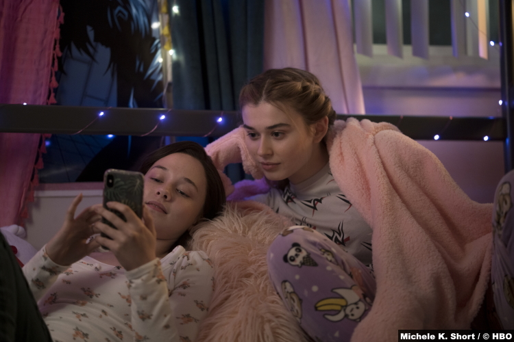 Mare Of Easttown S01e01 Cailee Spaeny and Ruby Cruz as Erin McMenamin and Jess Riley