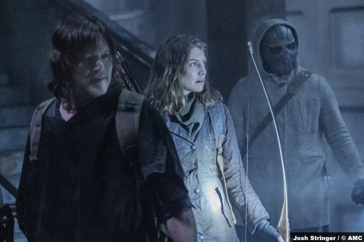 The Walking Dead S11e01: Lauren Cohan, Norman Reedus and Okea Eme-Akwari as Maggie, Daryl and Elijah