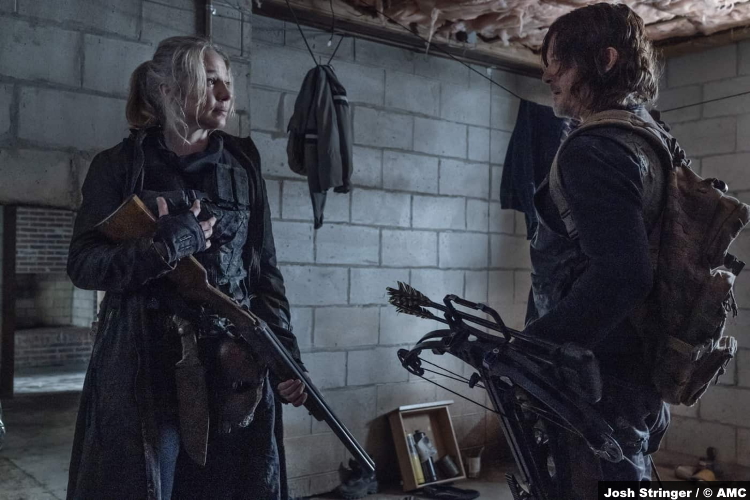 The Walking Dead S11e07: Lynn Collins and Norman Reedus as Leah and Daryl