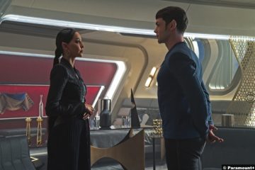 Star Trek Strange New Worlds S01e05: Gia Sandhu and Ethan Peck as T'Pring and Spock