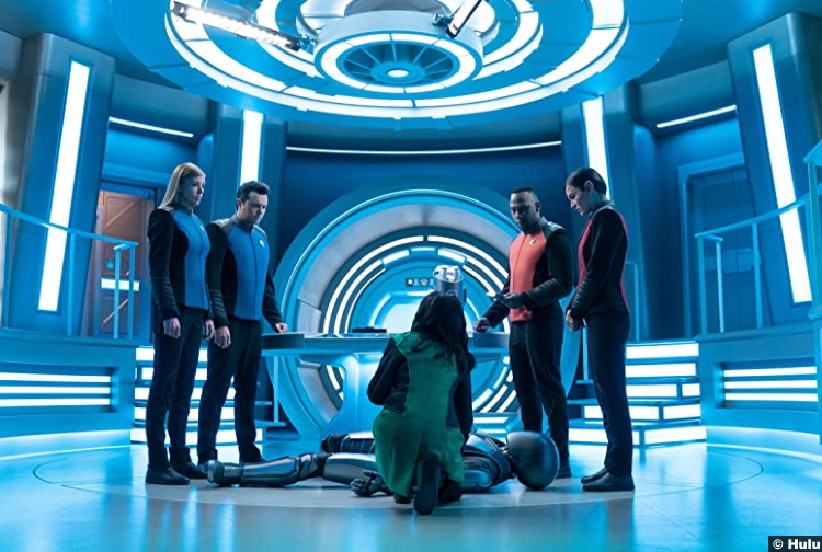 The Orville S03e01: Isaac Suicide