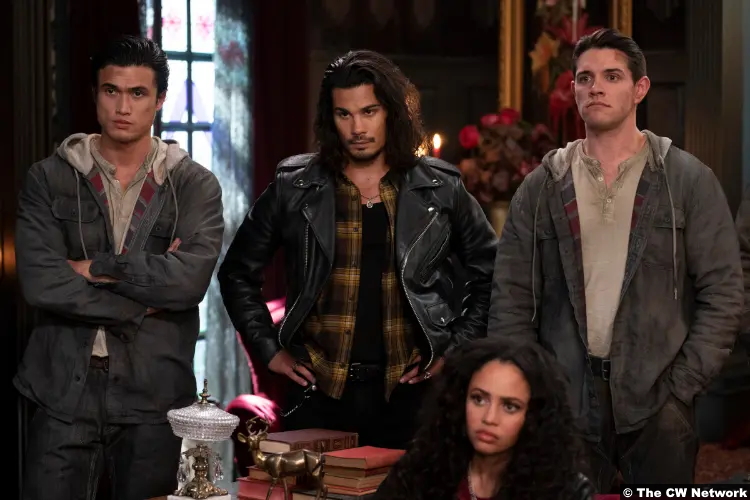 Riverdale S06e22: Charles Melton, Drew Ray Tanner, Casey Cott and Vanessa Morgan as Reggie, Fangs, Kevin and Toni